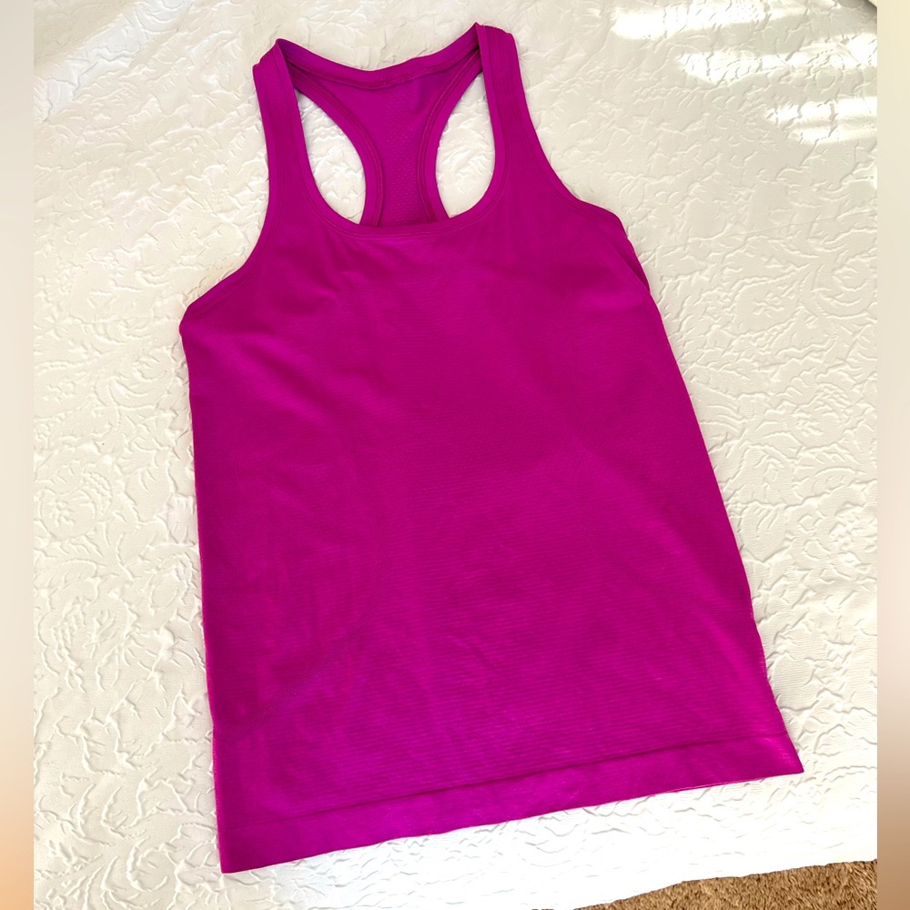 Lululemon Women’s Swiftly Tech Racerback Tank Top 2.0, size 6